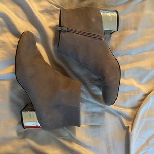 faux suede w/ reflective heel booties